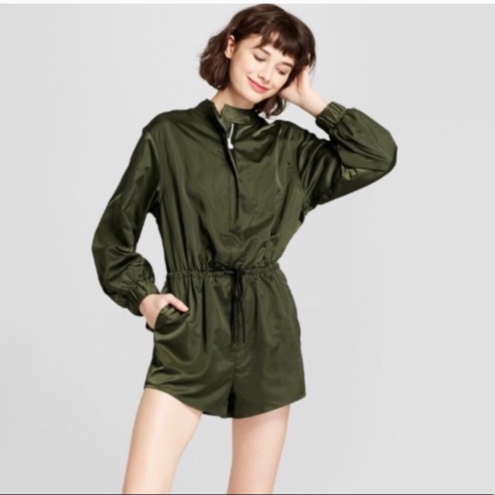 NWT HUNTER by Target Olive Green Romper M